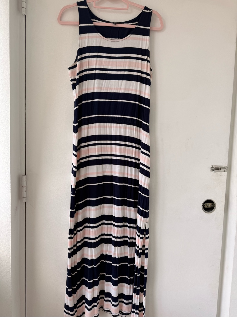 Reitmans Navy, White & Light Pink Striped Sleeveless Maxi Dress